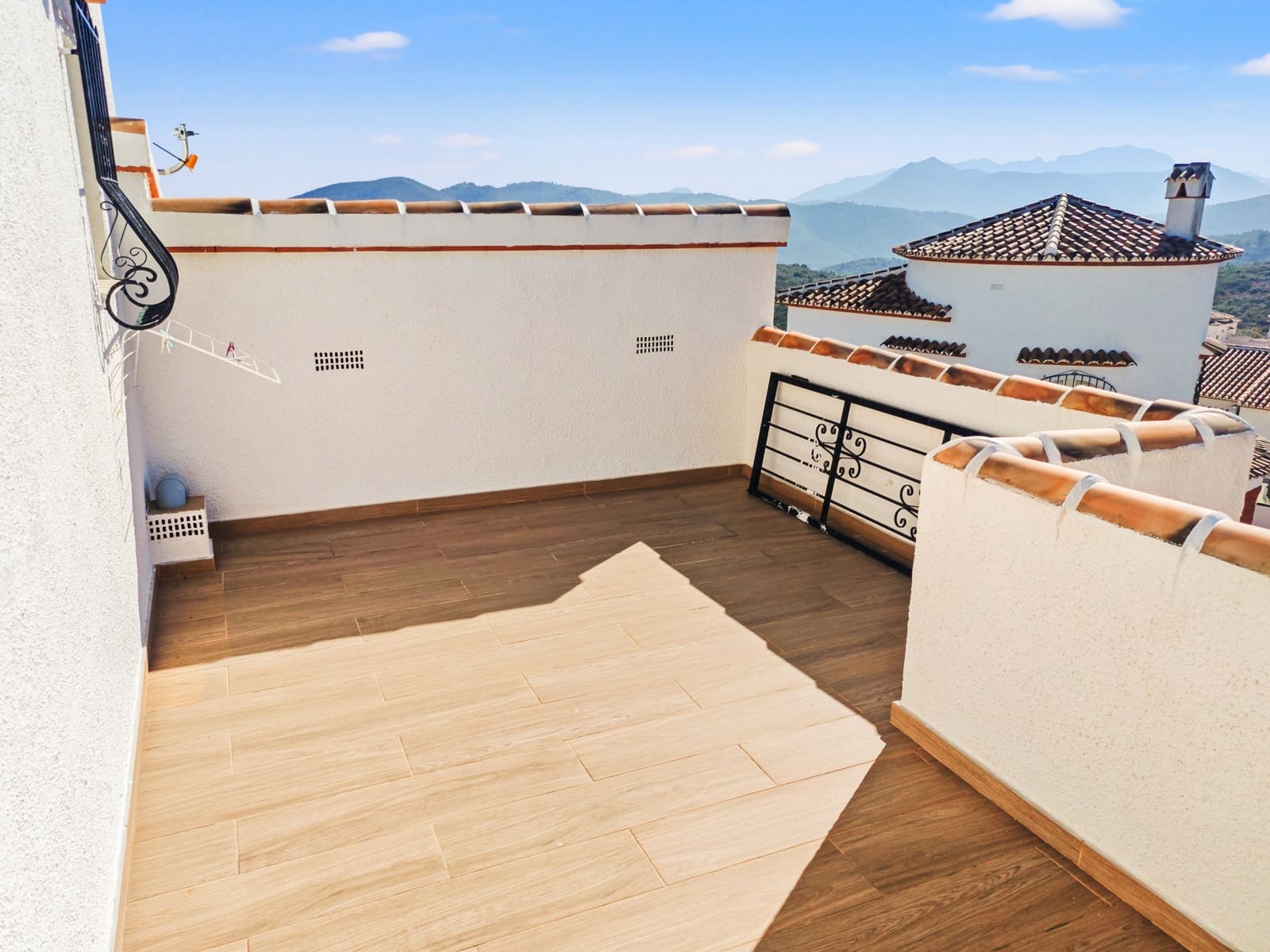 3 slaapkamer Villa te koop in Monte Pedreguer met zwembad - € 548.000 (Ref: 9637441)