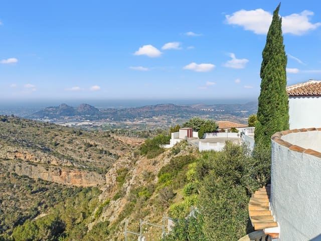 3 slaapkamer Villa te koop in Monte Pedreguer, Pedreguer met zwembad - € 548.000 (Ref: 9637441)