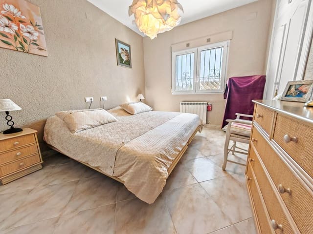 3 slaapkamer Villa te koop in Monte Pedreguer, Pedreguer met zwembad - € 548.000 (Ref: 9637441)