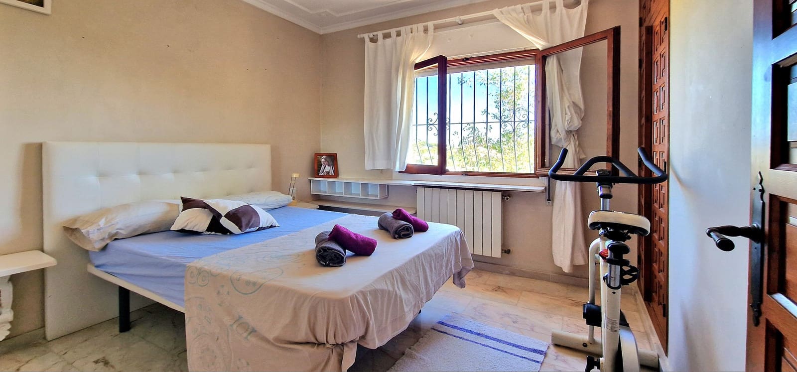 4 makuuhuone Huvila myytävänä paikassa Benissa mukana uima-altaan - 730 000 € (Ref: 9637442)