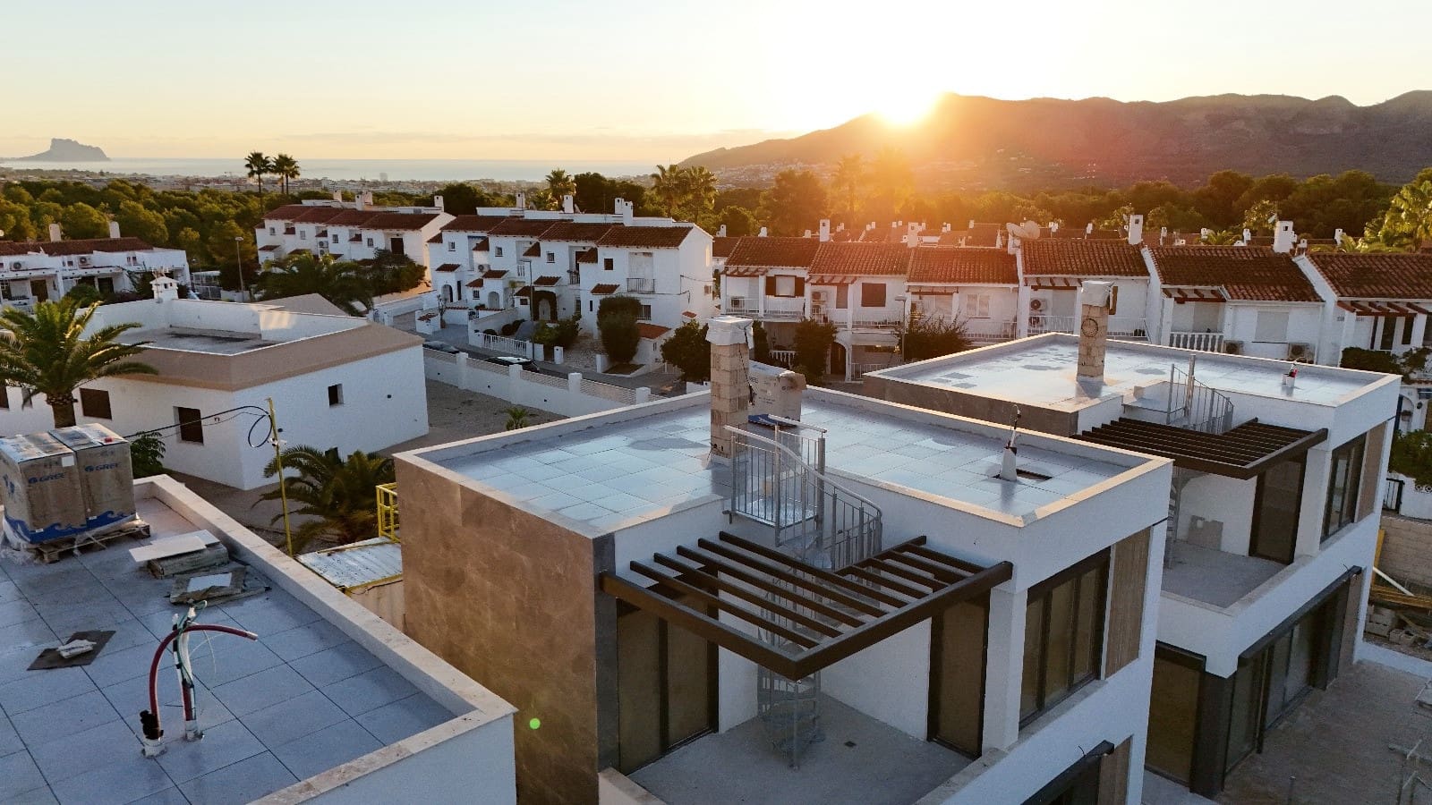 3 slaapkamer Villa te koop in La Nucia met zwembad - € 555.000 (Ref: 9644686)