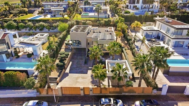 4 chambre Villa/Maison à vendre à Javea / Xàbia avec piscine - 1 695 000 € (Ref: 9655976)