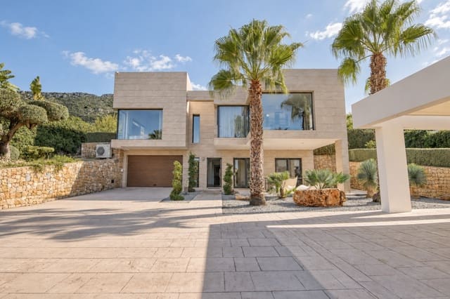 4 soveværelse Villa til salg i Centro ciudad, Javea / Xàbia med swimmingpool garage - € 1.695.000 (Ref: 9655976)