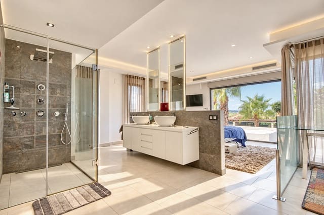 4 soveværelse Villa til salg i Centro ciudad, Javea / Xàbia med swimmingpool garage - € 1.695.000 (Ref: 9655976)