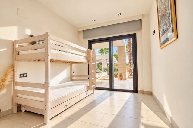4 soveværelse Villa til salg i Centro ciudad, Javea / Xàbia med swimmingpool garage - € 1.695.000 (Ref: 9655976)