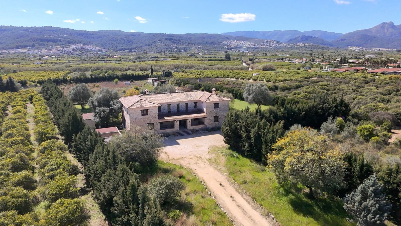 5 bedroom Finca/Country House for sale in Benidoleig with pool - € 1,200,000 (Ref: 9659302)