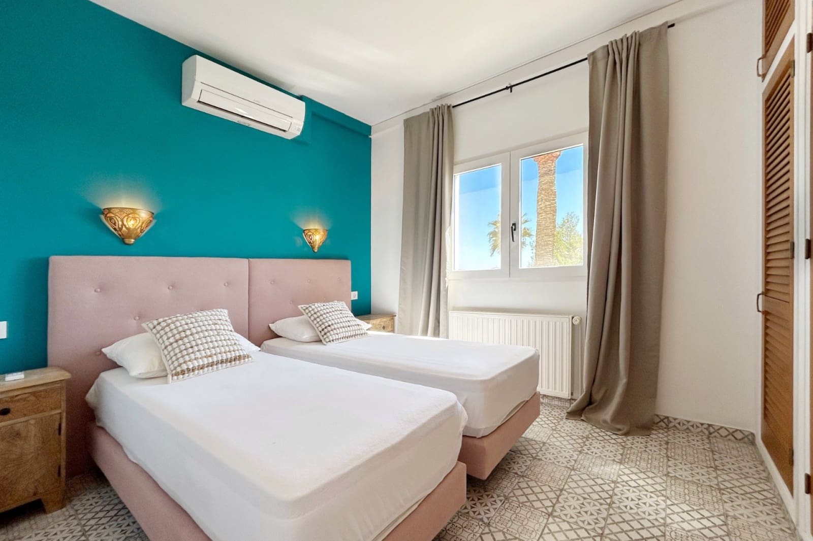 4 makuuhuone Huvila myytävänä paikassa Moraira mukana uima-altaan - 1 199 000 € (Ref: 9659303)