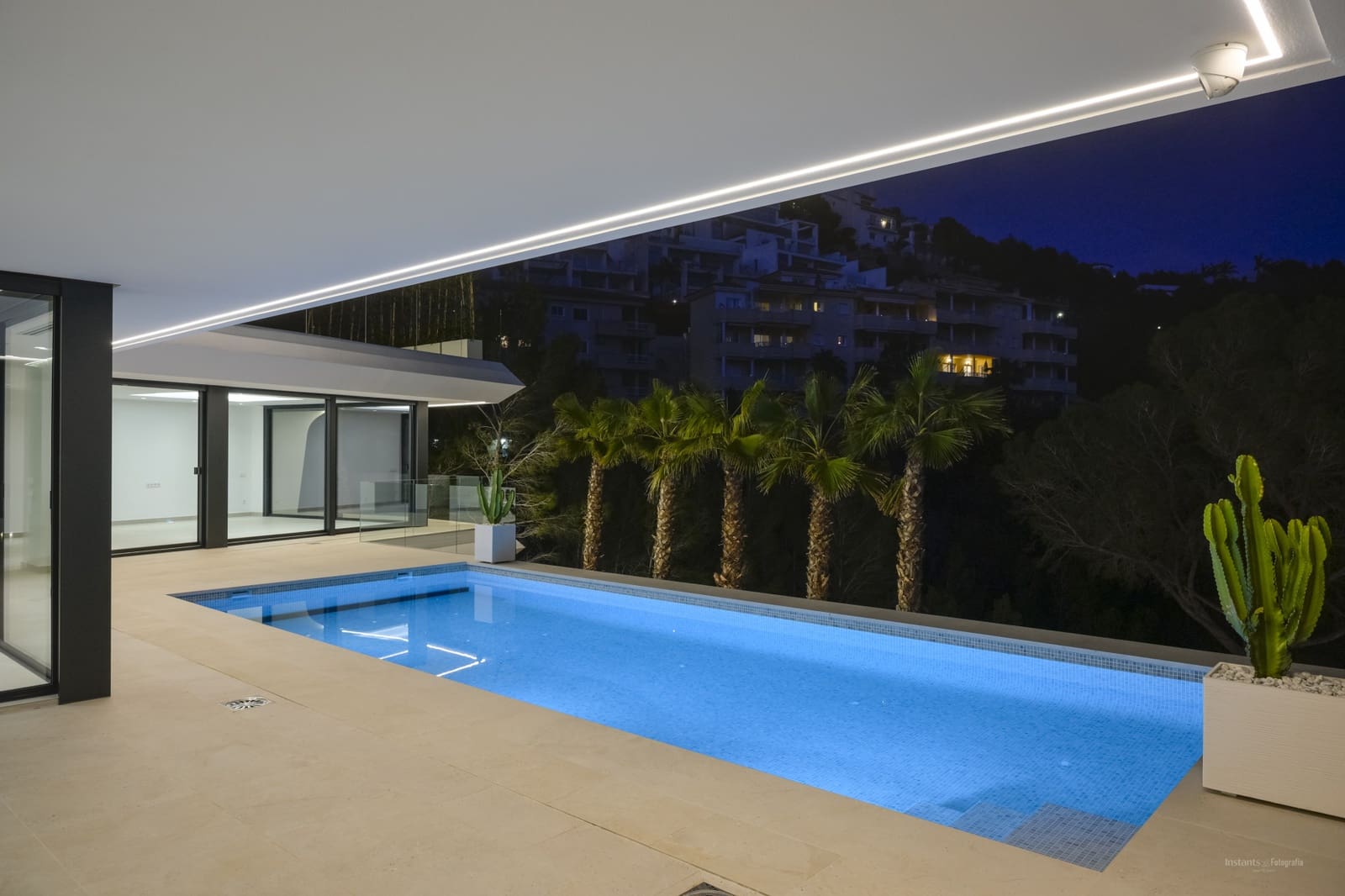 4 makuuhuone Huvila myytävänä paikassa Altea mukana uima-altaan - 2 250 000 € (Ref: 9666373)