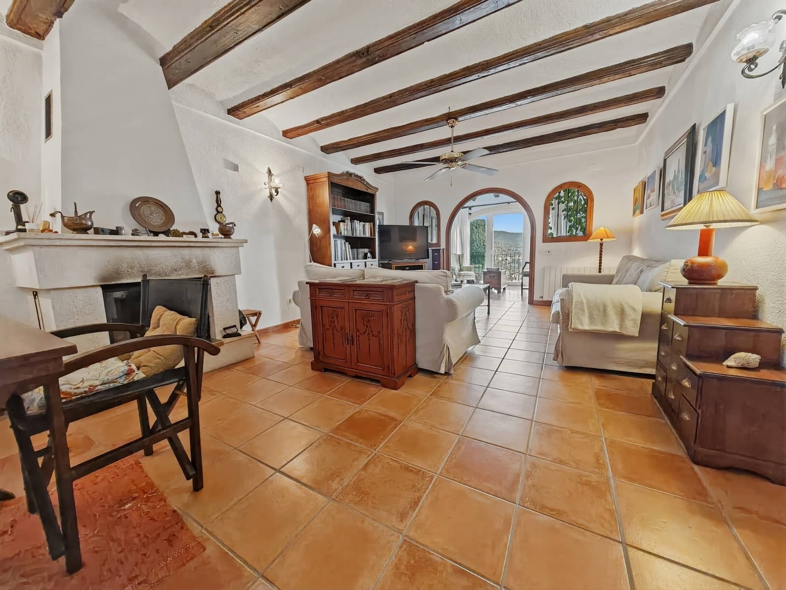 4 soveværelse Semi-Rækkehus til salg i Javea / Xabia med swimmingpool - € 560.000 (Ref: 9674096)