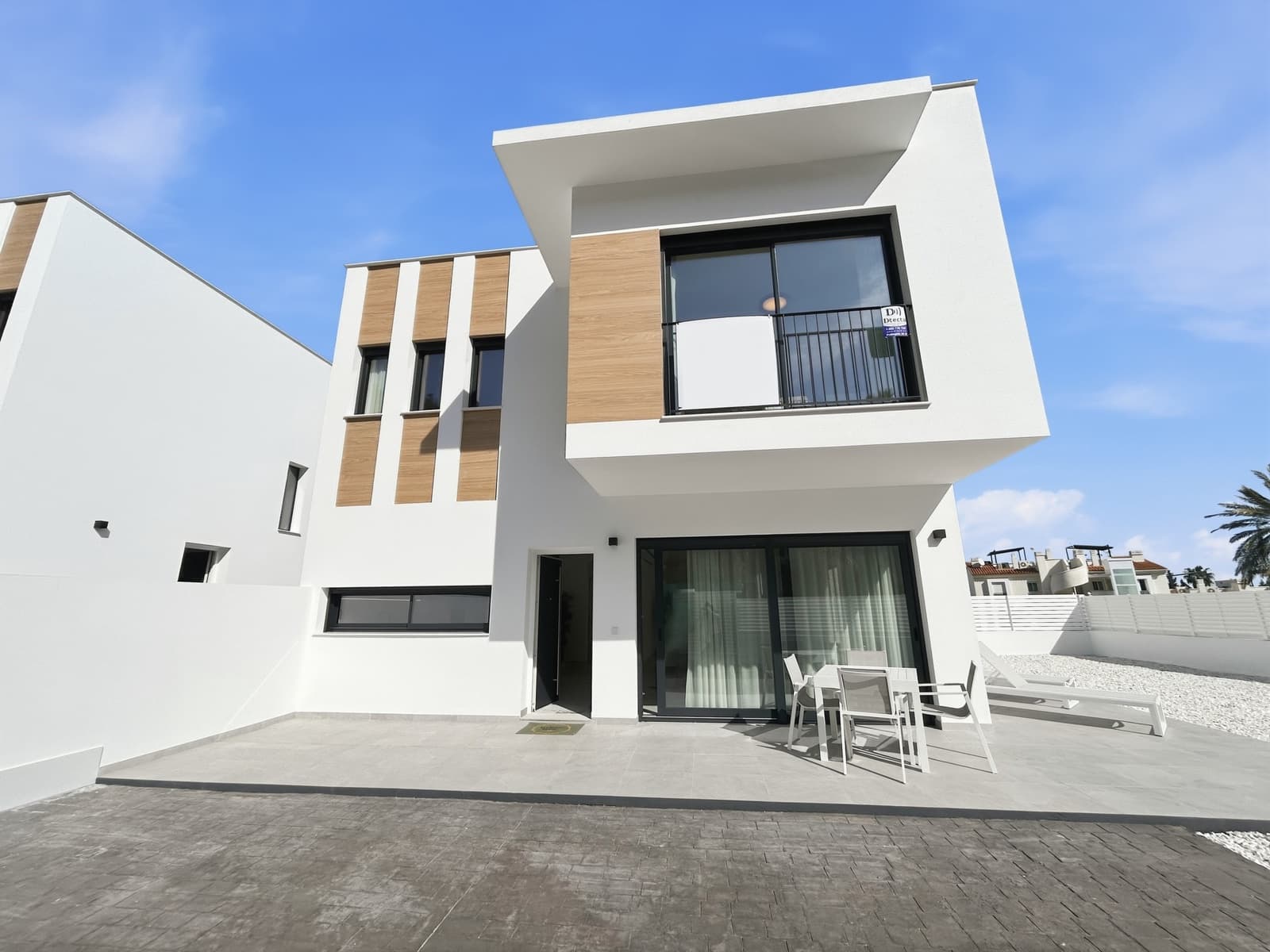 Chalet de 3 habitaciones en Dénia en venta con piscina - 675.000 € (Ref: 9679749)