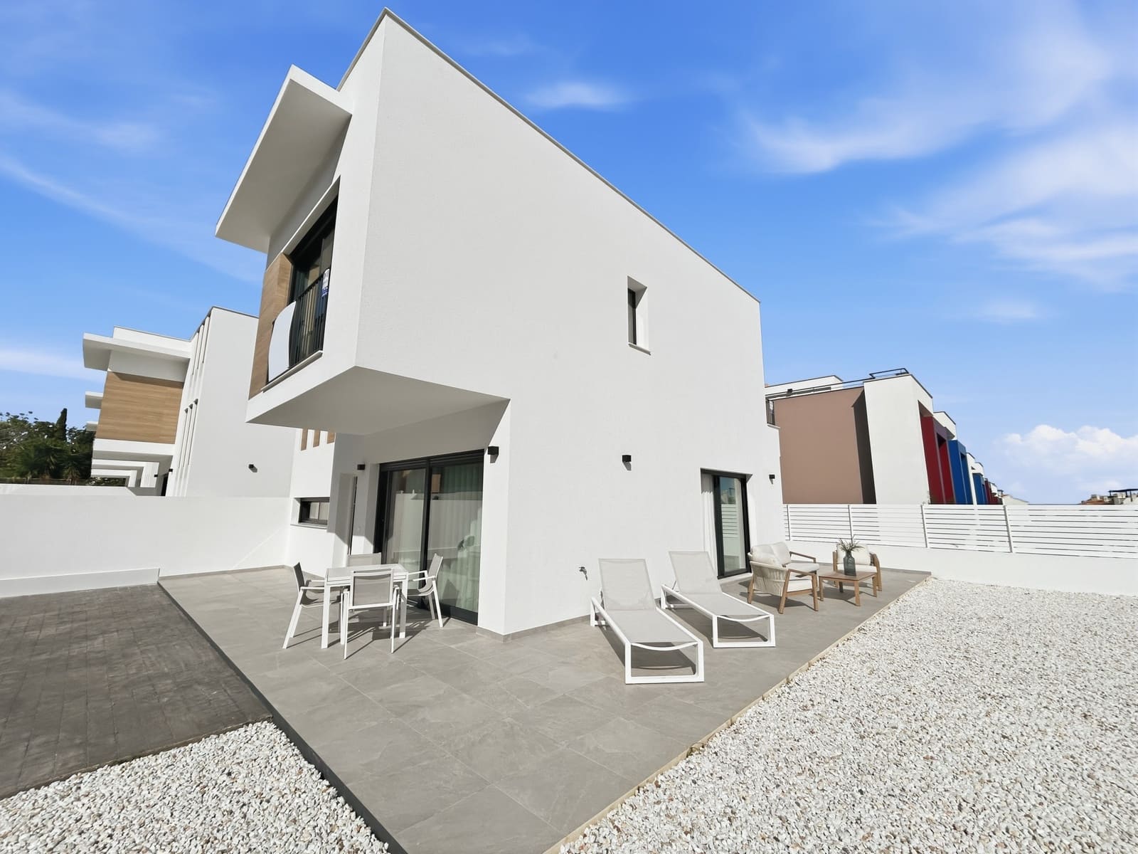 Chalet de 3 habitaciones en Dénia en venta con piscina - 675.000 € (Ref: 9679749)