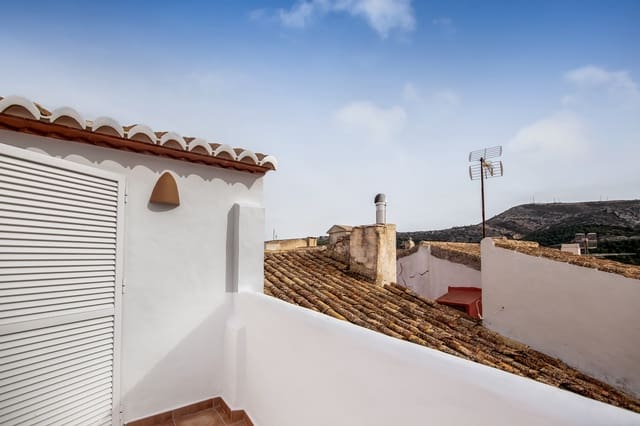 3 makuuhuone Omakotitalo myytävänä paikassa Benitachell / Benitatxell - 397 000 € (Ref: 9679753)