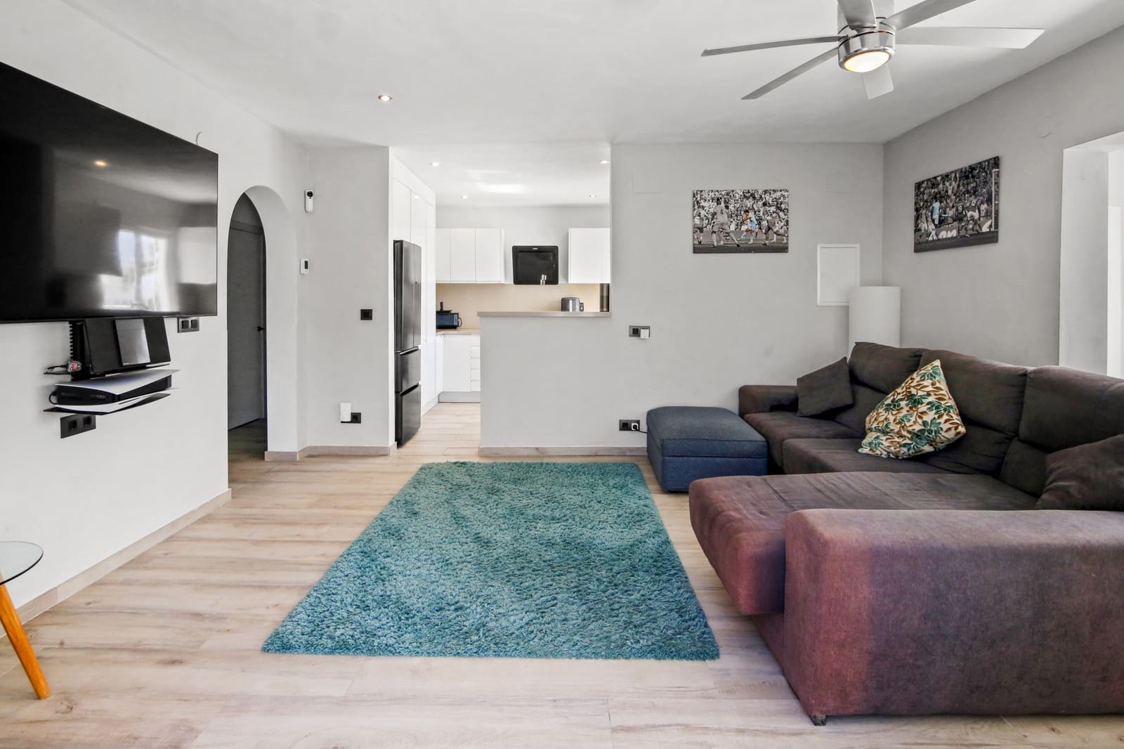 4 bedroom Villa for sale in Moraira with pool - € 875,000 (Ref: 9690504)