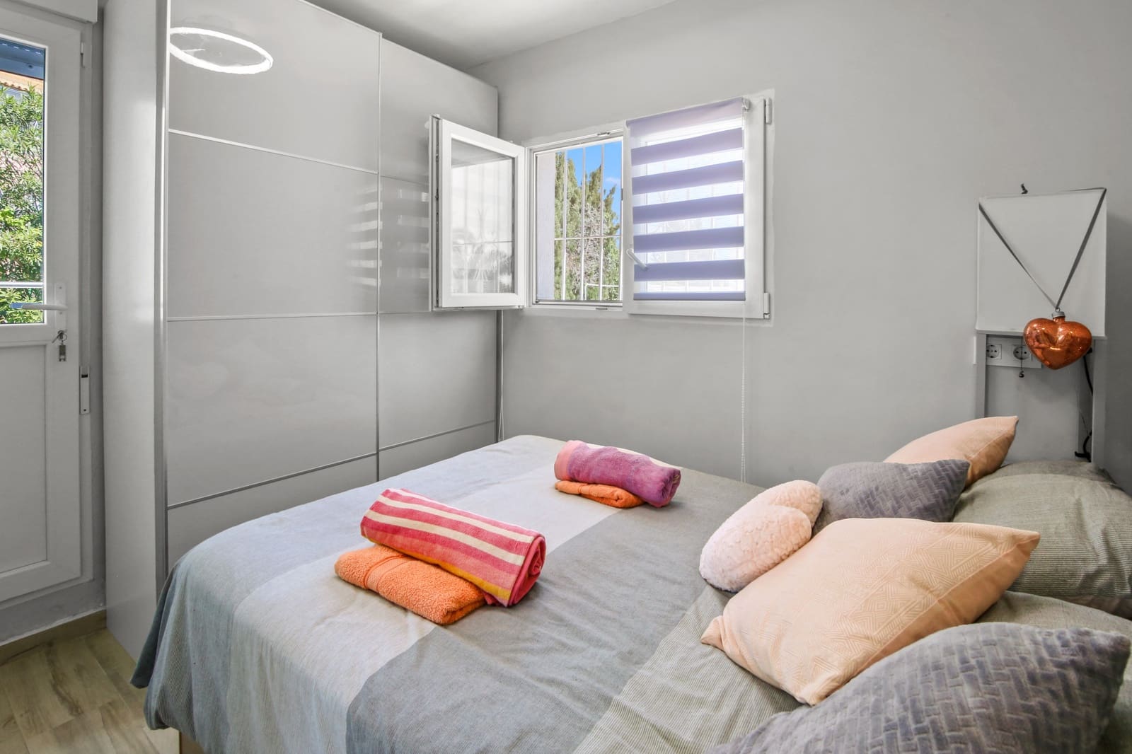 4 bedroom Villa for sale in Moraira with pool - € 875,000 (Ref: 9690504)