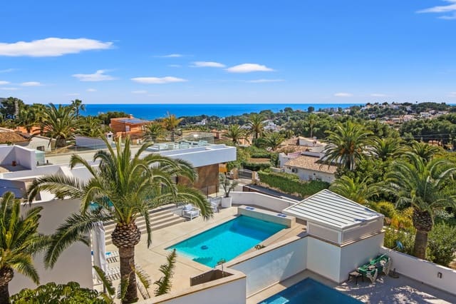 4 soverom Villa til salgs i Casco Urbano, Teulada-Moraira med svømmebasseng - € 875 000 (Ref: 9690504)