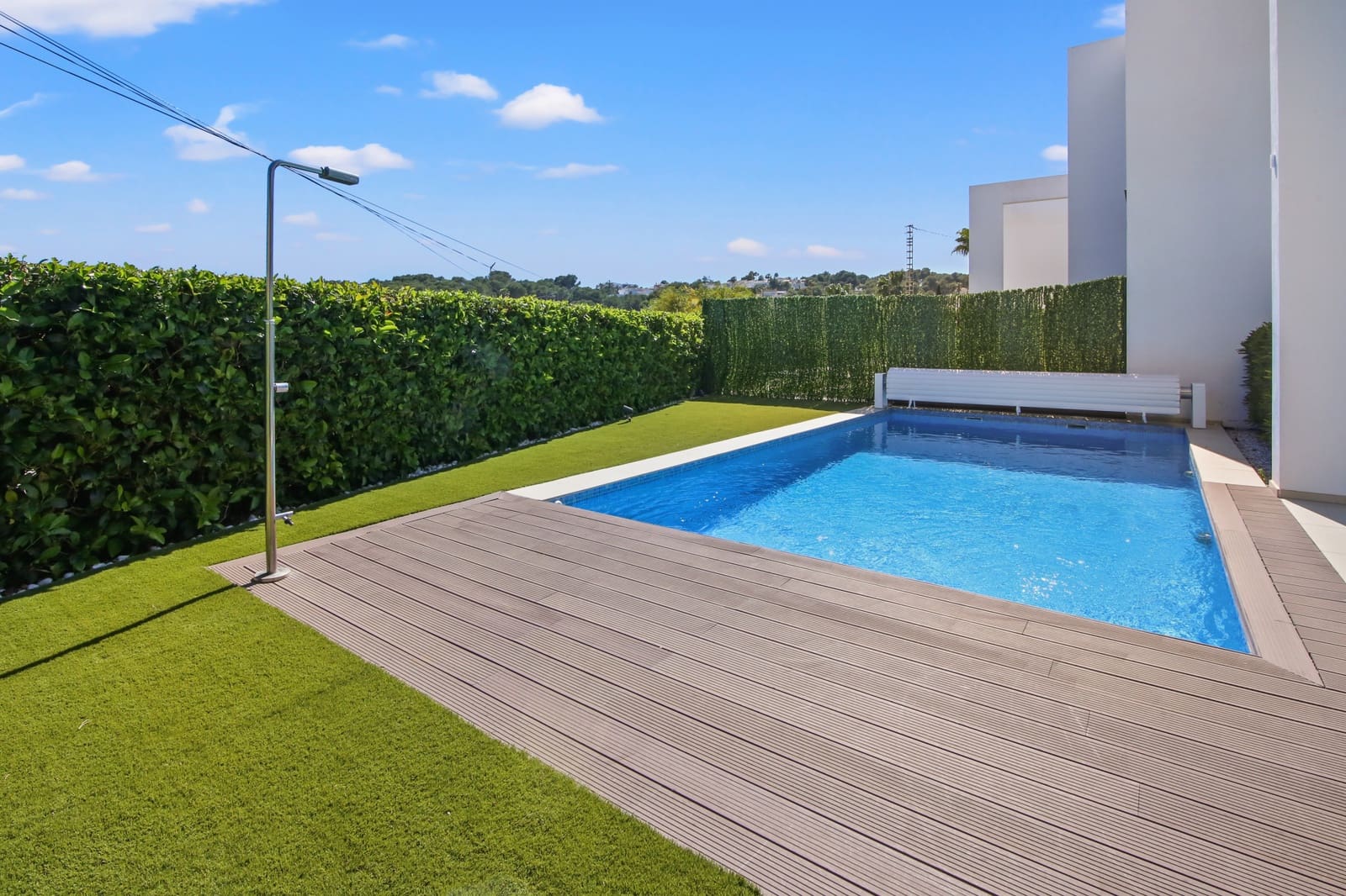 4 bedroom Semi-detached Villa for sale in Moraira with pool - € 1,450,000 (Ref: 9701523)