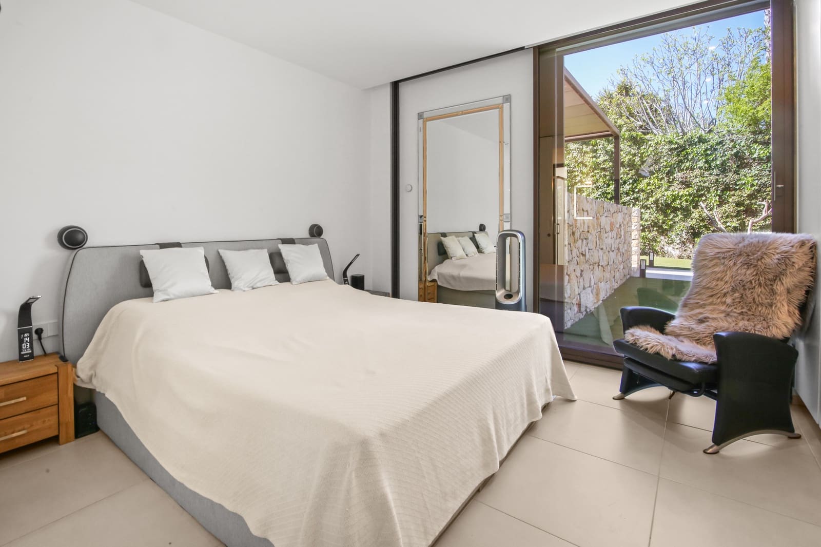 4 bedroom Semi-detached Villa for sale in Moraira with pool - € 1,450,000 (Ref: 9701523)