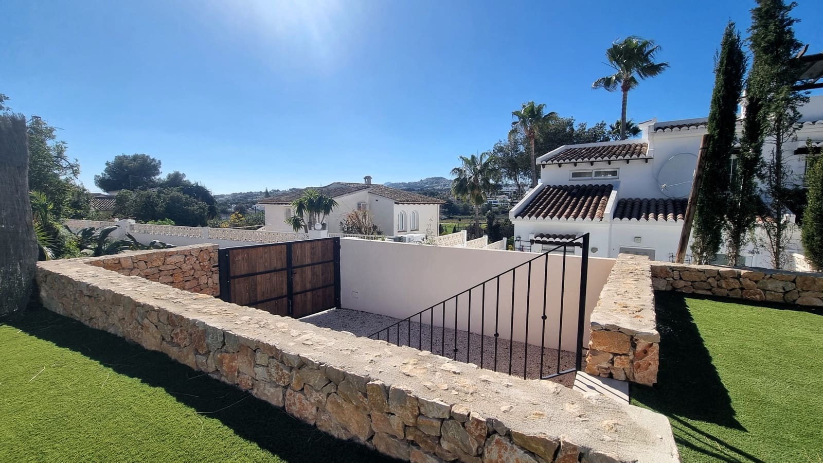 3 quarto Moradia para venda em Moraira com piscina - 1 145 000 € (Ref: 9701524)