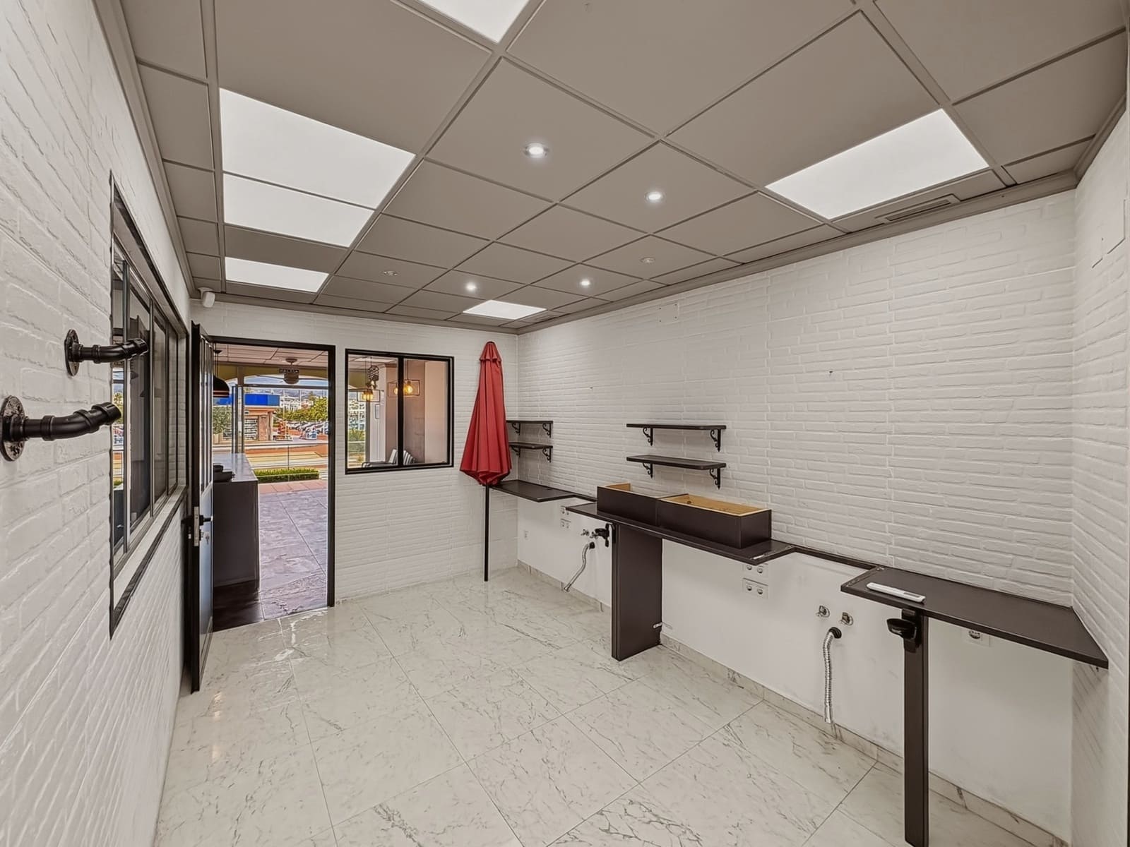 Local Comercial en Arenal en venta - 240.000 € (Ref: 9712095)