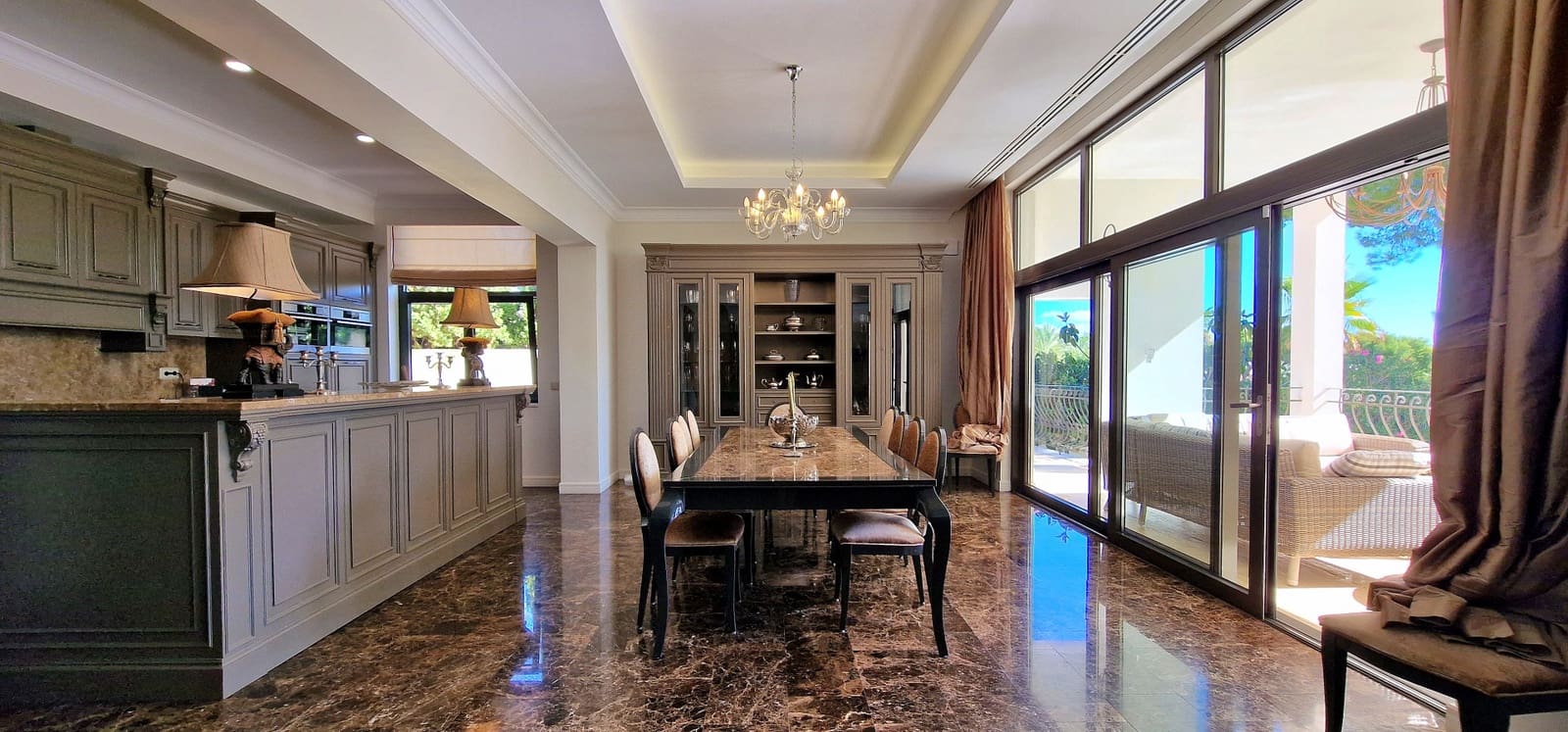 5 bedroom Villa for rent in Moraira with pool garage - € 8,500 (Ref: 9714838)