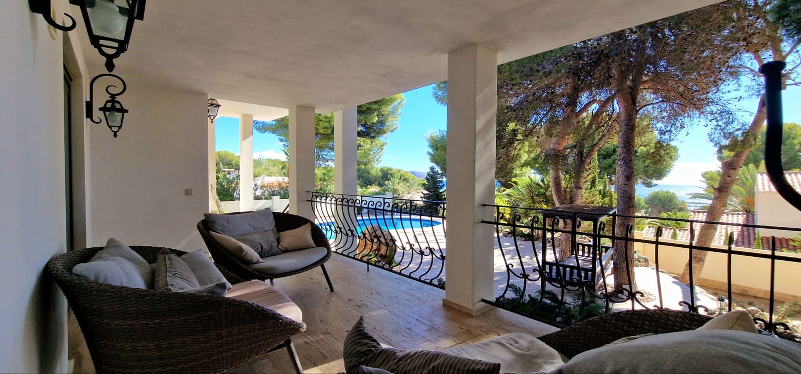 5 bedroom Villa for rent in Moraira with pool garage - € 8,500 (Ref: 9714838)