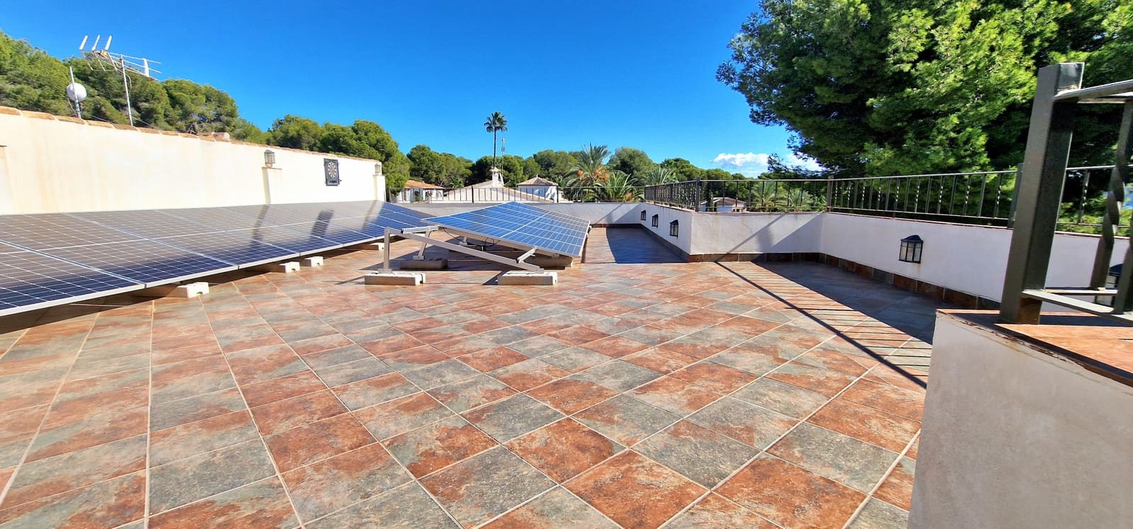 5 bedroom Villa for rent in Moraira with pool garage - € 8,500 (Ref: 9714838)