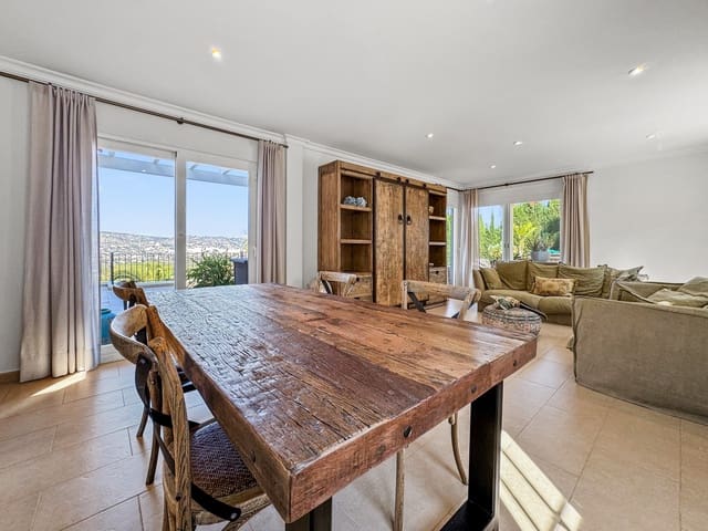 4 quarto Moradia para venda em Centro ciudad, Javea / Xàbia com piscina - 1 399 000 € (Ref: 9719819)