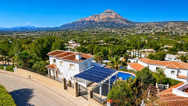 4 soveværelse Villa til salg i Centro ciudad, Javea / Xàbia med swimmingpool - € 1.399.000 (Ref: 9719819)