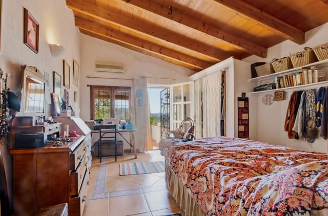 5 soveværelse Semi-Rækkehus til salg i Partida Tosal - Zona del Castellans, Javea / Xàbia med swimmingpool - € 649.000 (Ref: 9726576)