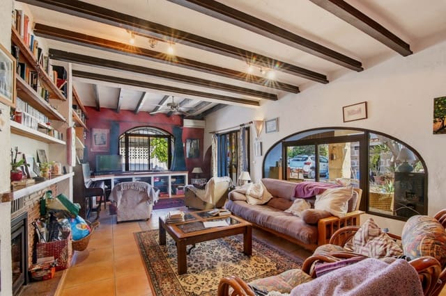 5 soveværelse Semi-Rækkehus til salg i Partida Tosal - Zona del Castellans, Javea / Xàbia med swimmingpool - € 649.000 (Ref: 9726576)