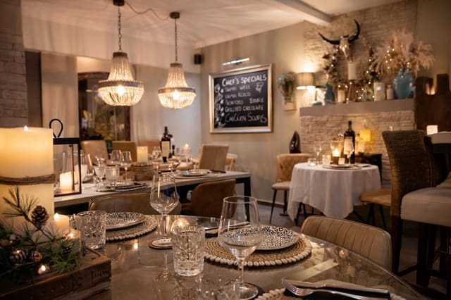 Bar/Restaurante de 9 habitaciones en Casco Urbano, Teulada-Moraira en venta - 2.300.000 € (Ref: 9726577)