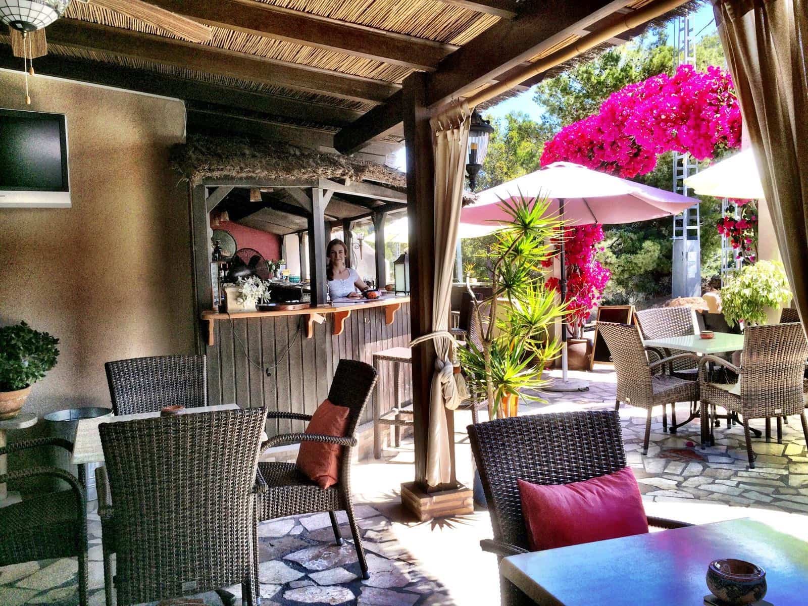 9 bedroom Restaurant/Bar for sale in Moraira - € 2,300,000 (Ref: 9726577)