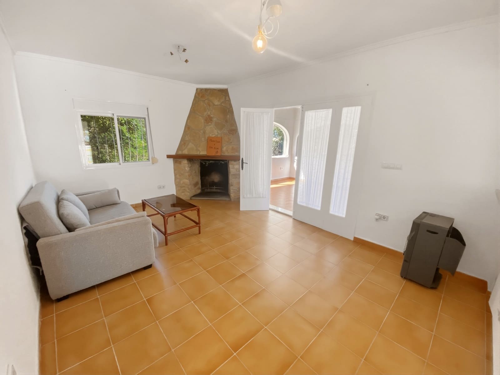 2 Zimmer Villa zu verkaufen in Orba mit Pool - 340.000 € (Ref: 9738469)