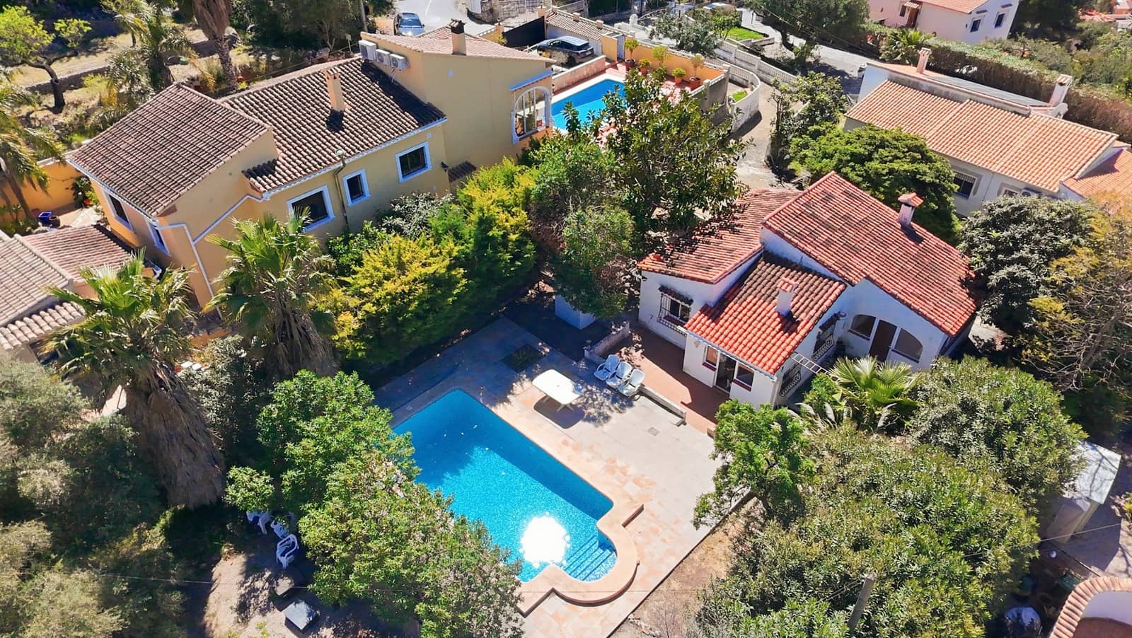 2 Zimmer Villa zu verkaufen in Orba mit Pool - 340.000 € (Ref: 9738469)