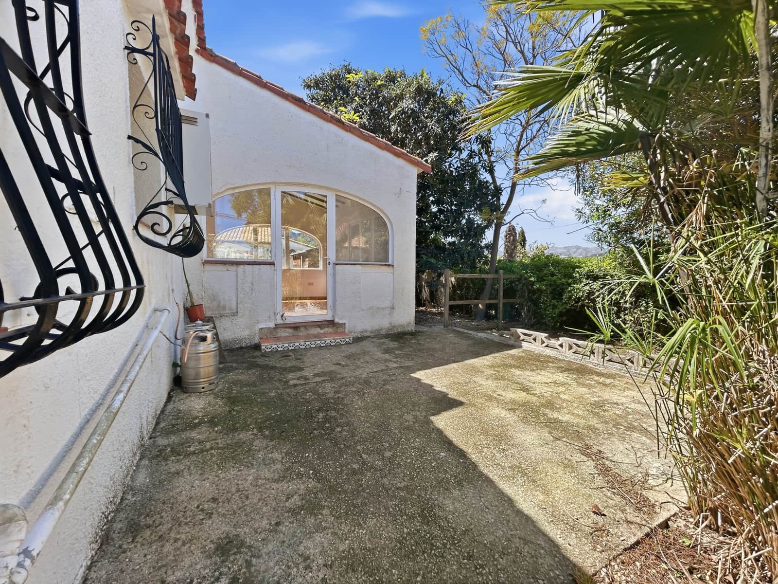 2 Zimmer Villa zu verkaufen in Orba mit Pool - 340.000 € (Ref: 9738469)