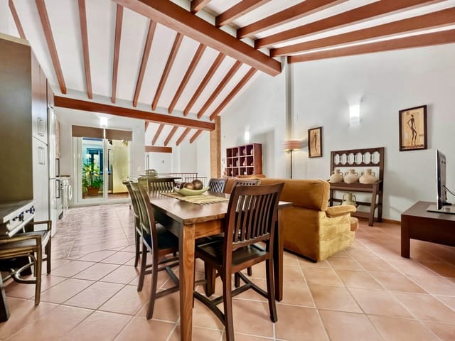 4 camera da letto Casa in vendita in Centro Urbano, Dénia - 456.000 € (Rif: 9738470)