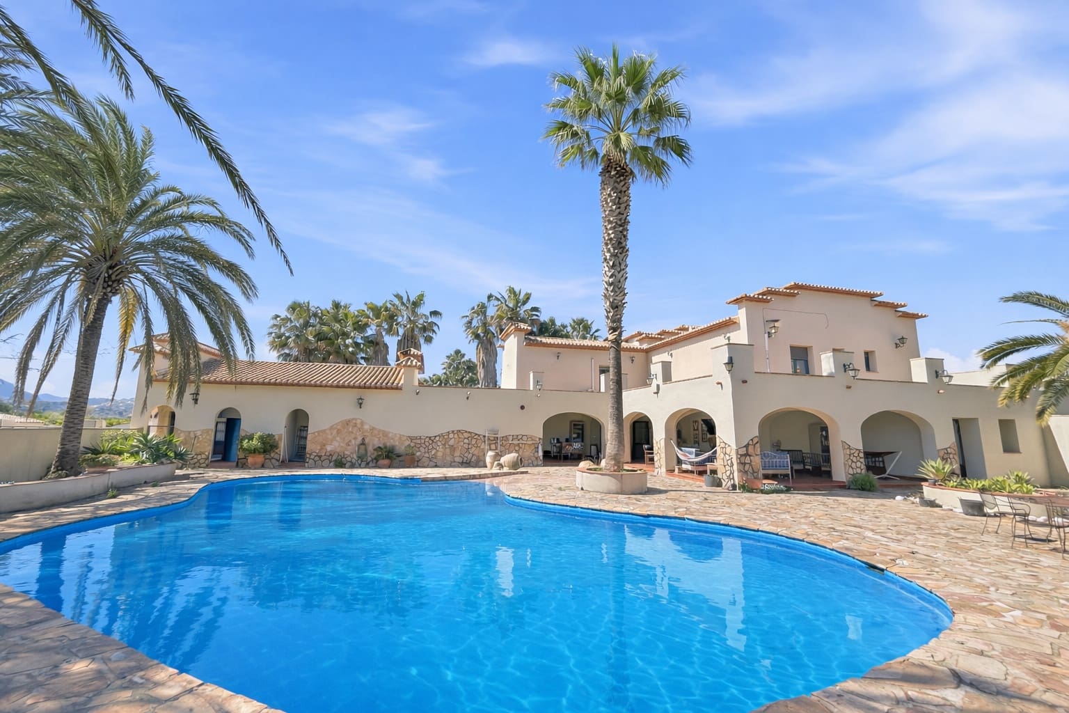 7 soverom Finca/Herregård til salgs i Ondara med svømmebasseng - € 1 495 000 (Ref: 9741681)