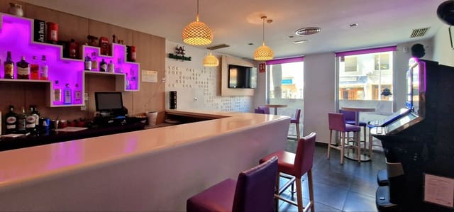 Restaurante/Bar para venda em Casco Urbano, Teulada-Moraira - 95 000 € (Ref: 9741682)