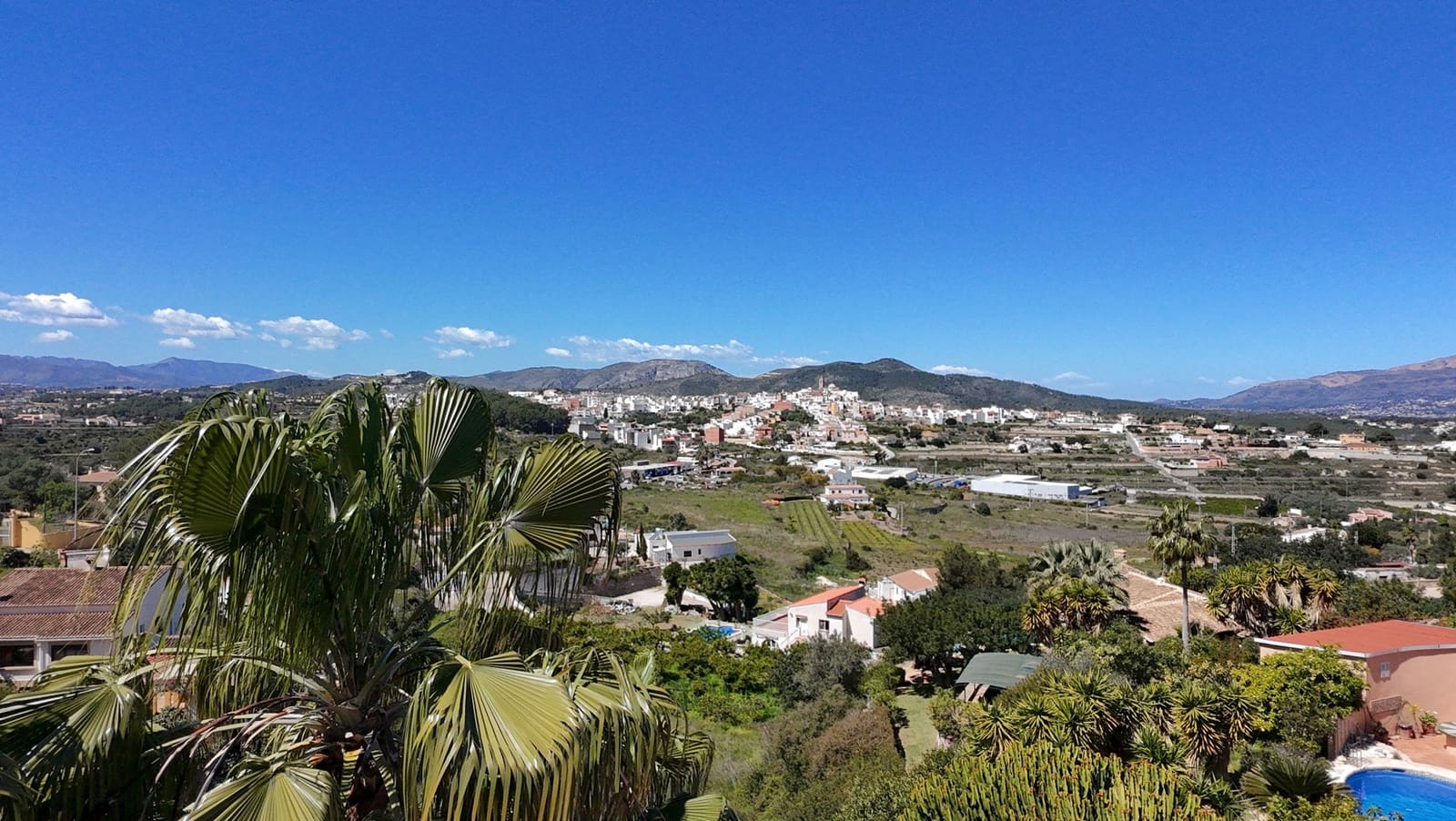 9 soverom Villa til salgs i Benitachell / Benitatxell med svømmebasseng - € 1 100 000 (Ref: 9741683)