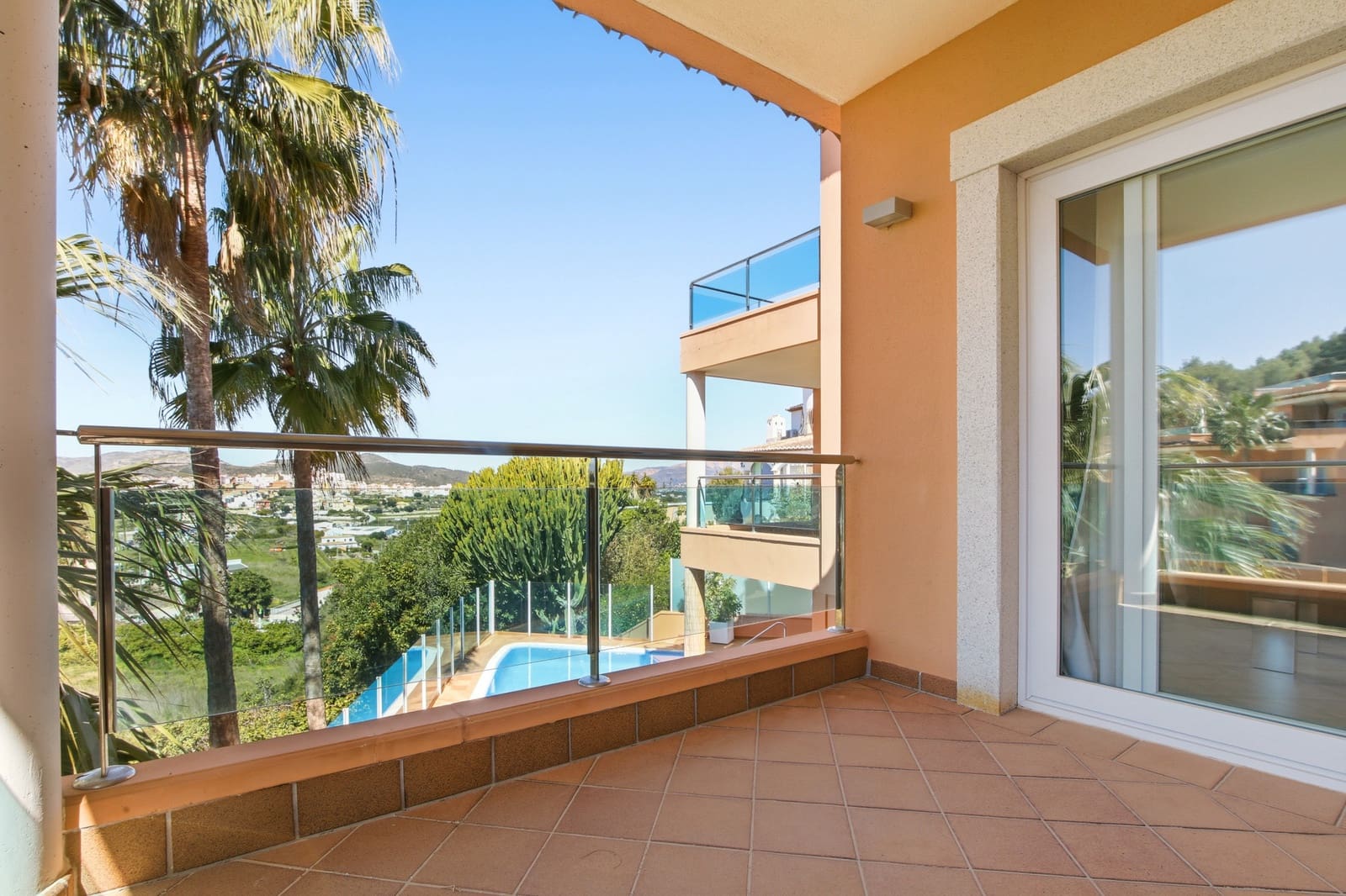 9 soverom Villa til salgs i Benitachell / Benitatxell med svømmebasseng - € 1 100 000 (Ref: 9741683)