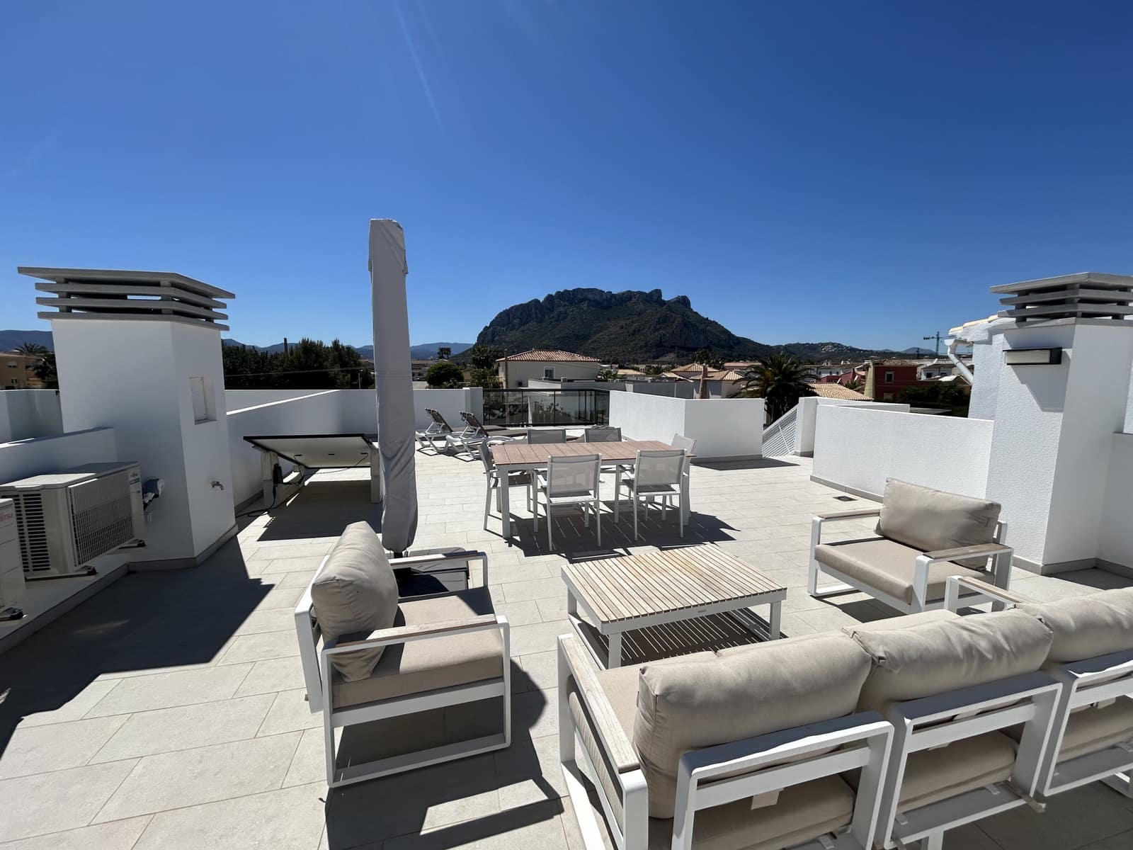 3 quarto Moradia Geminada para venda em Els Poblets com piscina - 429 000 € (Ref: 9751912)