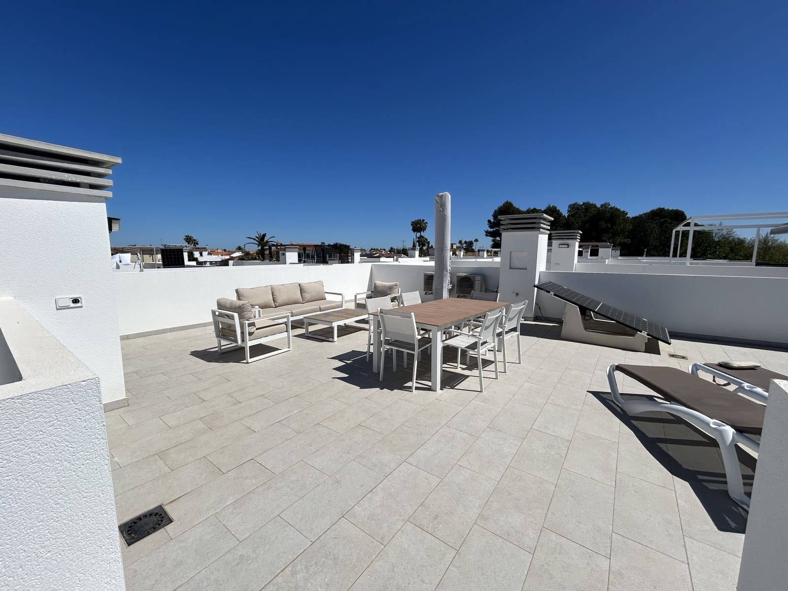 3 quarto Moradia Geminada para venda em Els Poblets com piscina - 429 000 € (Ref: 9751912)