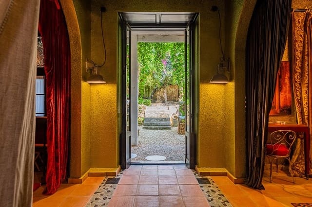 4 sovrum Hus till salu i Centro Urbano, Dénia - 895 000 € (Ref: 9755573)