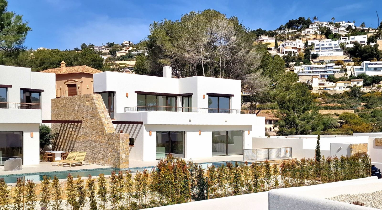 3 soveværelse Villa til salg i Moraira med swimmingpool - € 1.750.000 (Ref: 9755576)