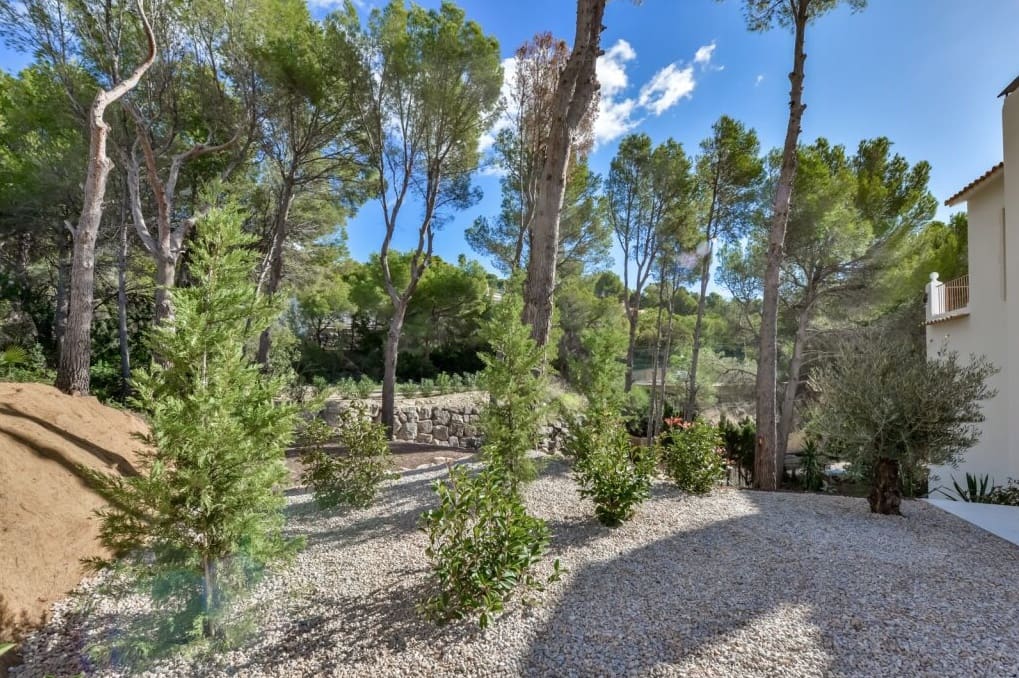 3 bedroom Villa for sale in Altea with pool - € 649,000 (Ref: 9761901)