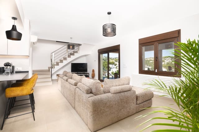 3 soverom Villa til salgs i Benissa med svømmebasseng - € 875 000 (Ref: 9772947)