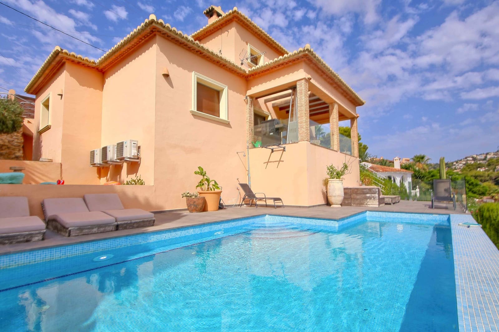 3 camera da letto Villa in vendita in Benissa con piscina - 875.000 € (Rif: 9772947)