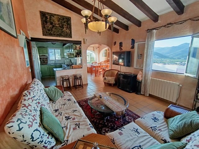 4 sovrum Villa till salu i Orba - 450 000 € (Ref: 9778000)