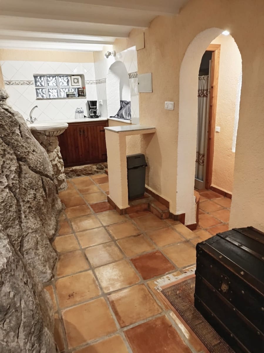 4 sovrum Villa till salu i Orba - 450 000 € (Ref: 9778000)