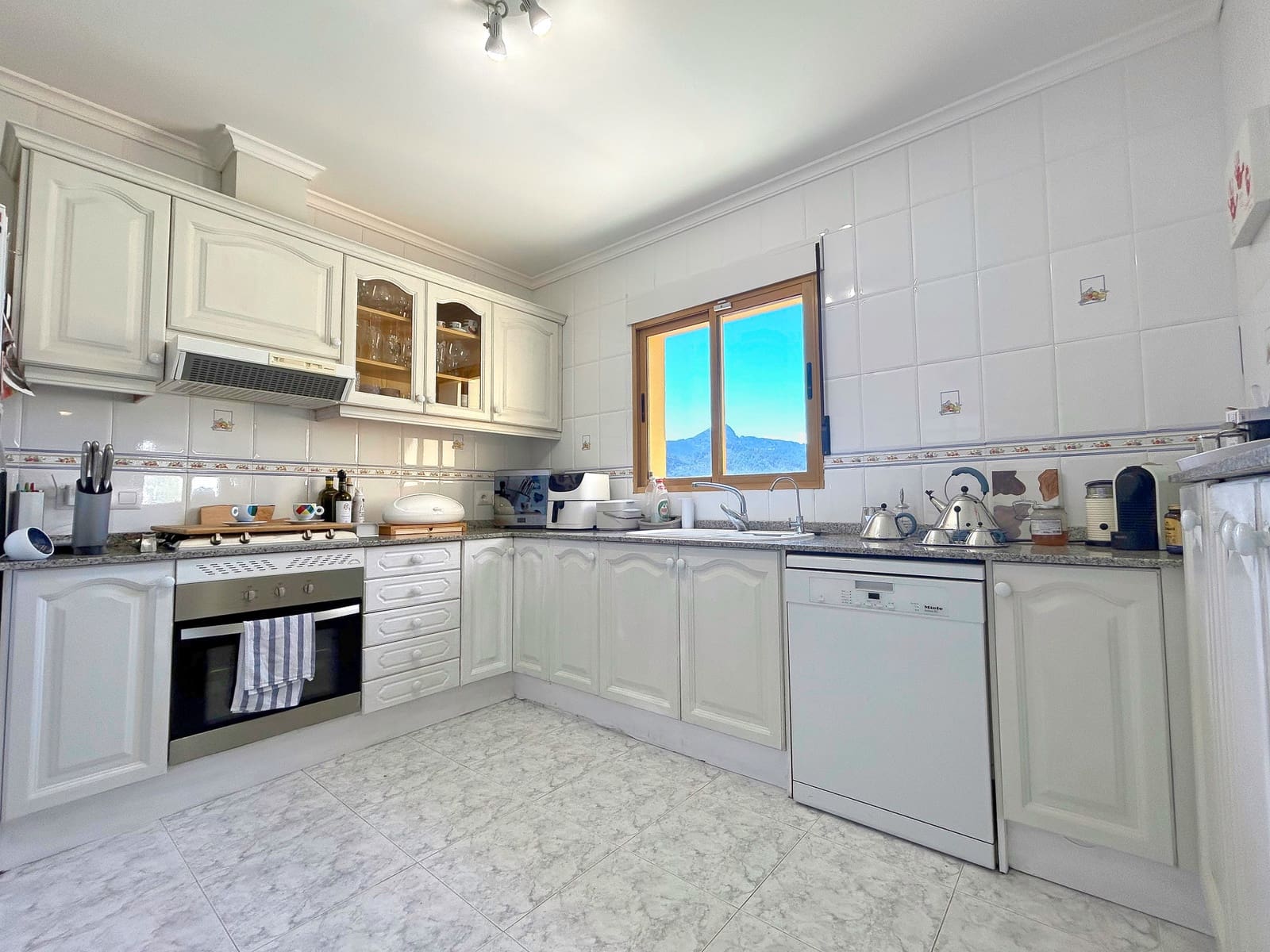 4 quarto Moradia para venda em Orba com piscina - 499 995 € (Ref: 9780448)